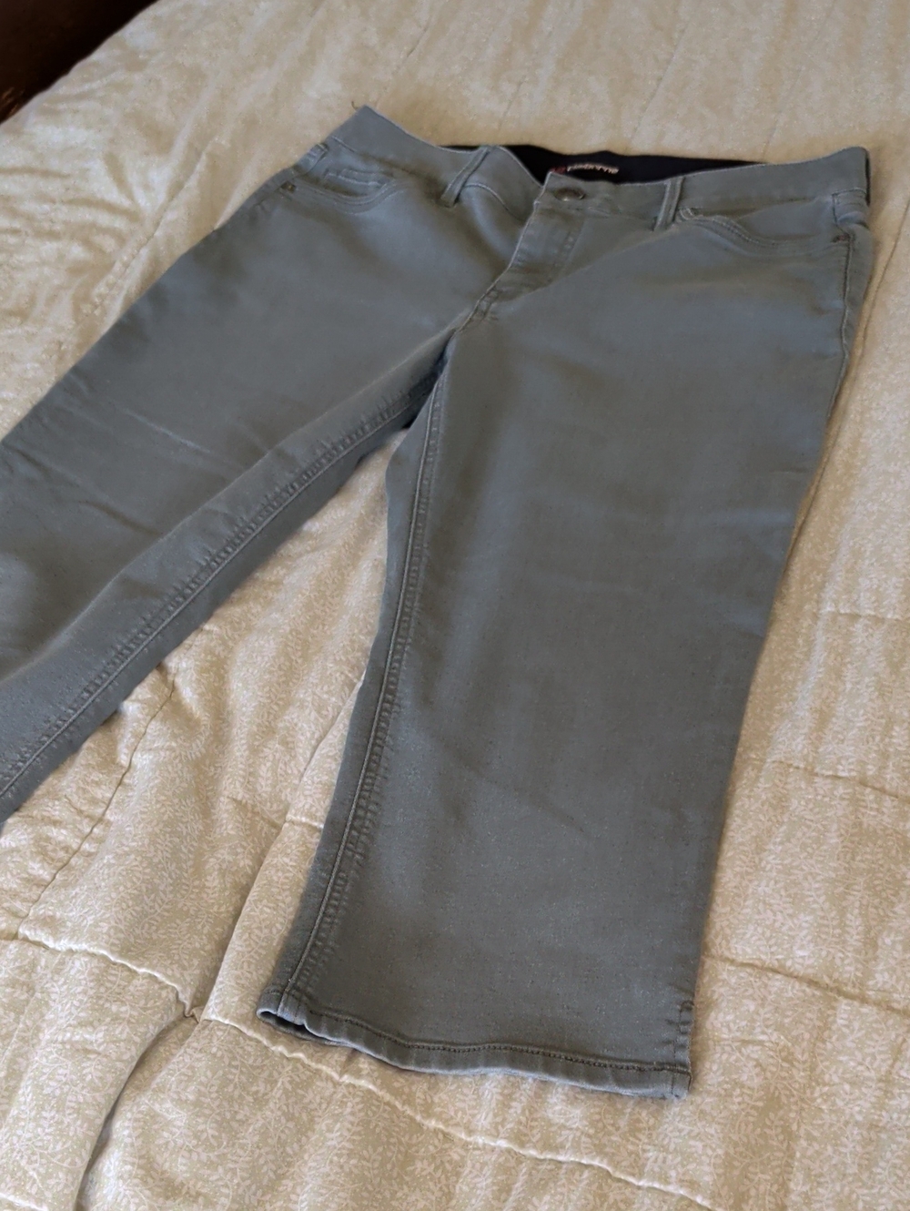 Liz Claiborne Men's Bootcut Jeans in Slate Gray